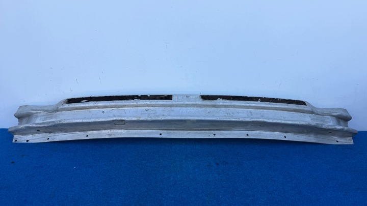 AUDI A4 B6 8E 2000R+ traversa paraurti posteriore traversa 8E0807313 NWBLC12