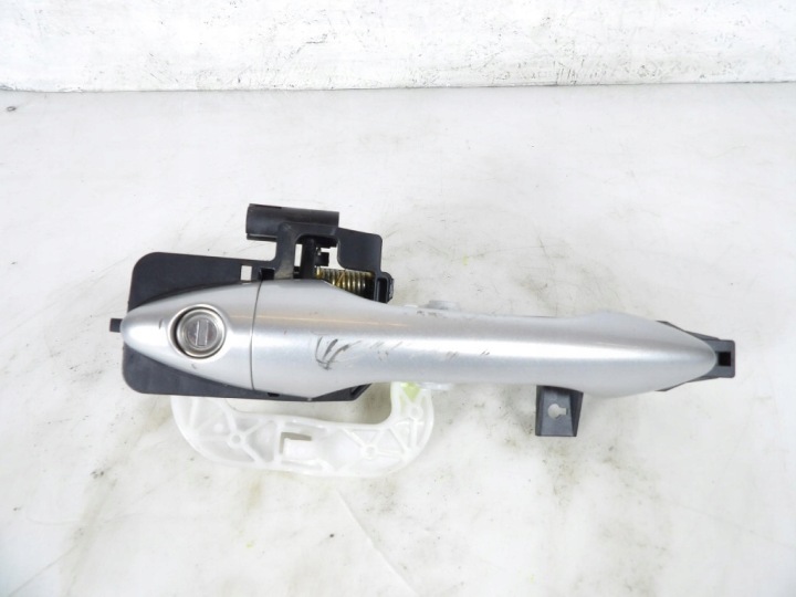 Hyundai ix35 09-13 Poignée Portière Gauche Avant chrom 90721-00400