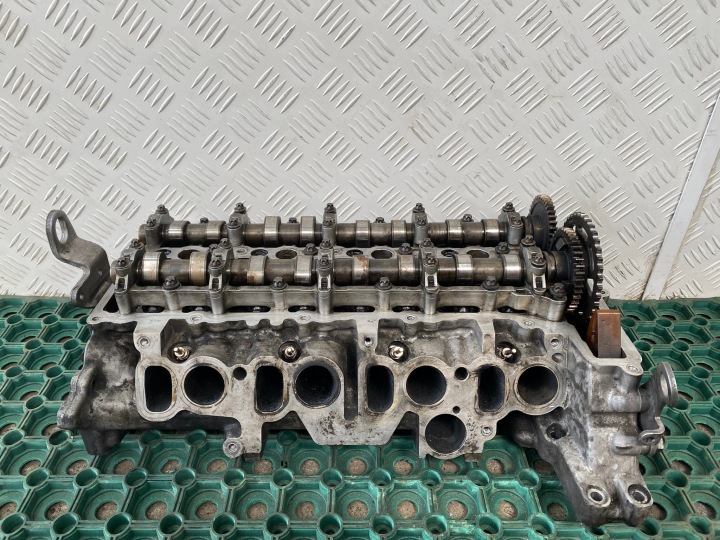 BMW E81 E87 07-12 2.0D N47D20 head. complete of a cam 7797678 OE