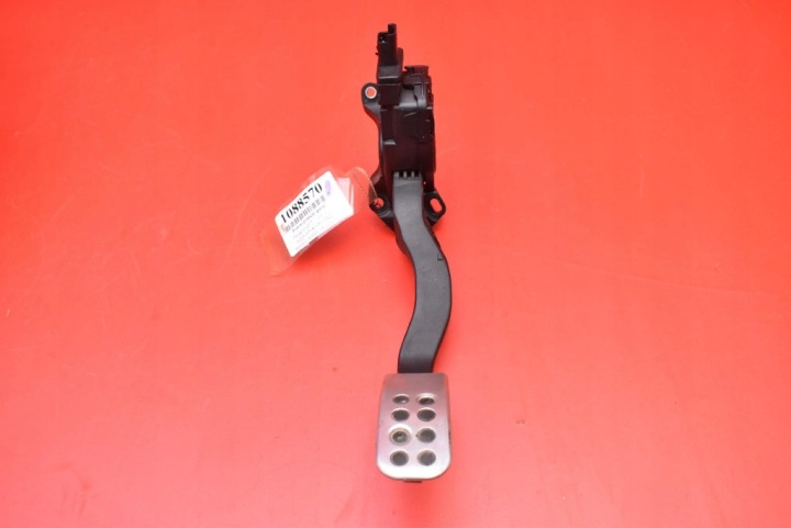 potencjometr plynový pedál EU 9681530480 PEUGEOT 207 1.6 THP 150 KM 06-09