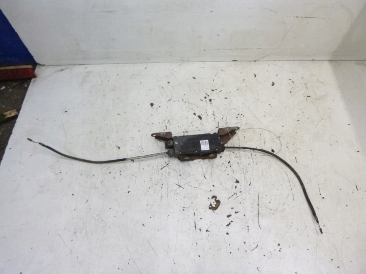 module frein électrique stationnement électrique Renault Laguna II Grandtour 8200704561
