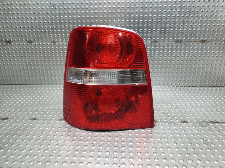 light left rear part 1T0945095G VW TOURAN and original EUROPA