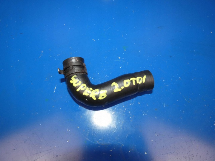SKODA SUPERB III 3V PASSAT B8 2.0 TDI Tuyau flexible Conduit pieces tuyaux d’eau