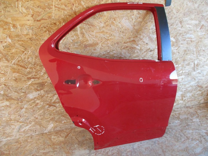 PORTIÈRE ARRIÈRE ARRIÈRE DROIT TOYOTA YARIS CROSS