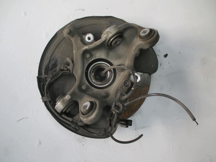 Achsschenkel Radnabe Radlager hinten MERCEDES A206 24R rechts