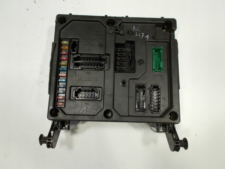 Module fusibles Module VW SHARAN et FORD GALAXY 5WK4800