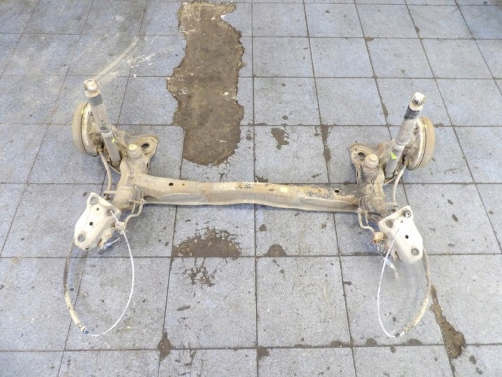 CITROEN C 3 II achse hinten träger