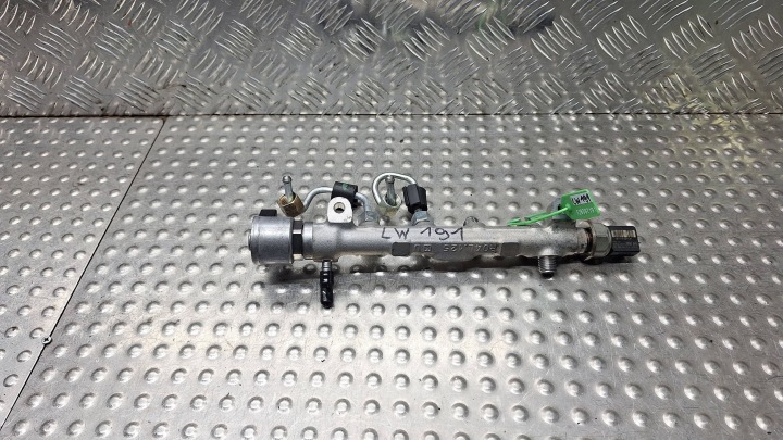 Kraftstoffverteiler Einspritzleiste Sensor 04L089G OCTAVIA III LEON III GOLF VII A3 8V 2.0TDI