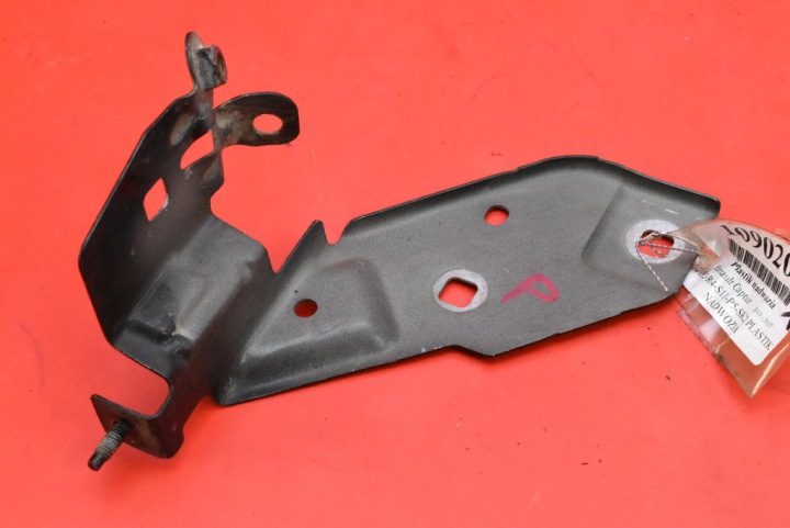 Consolle staffa parafango Destra Anteriore 620428853A RENAULT CAPTUR 1 e 13-17