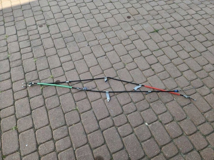 Gurte Band Bowdenzug elektrische Parkbremse heck Toyota Aygo X 46430-0H040