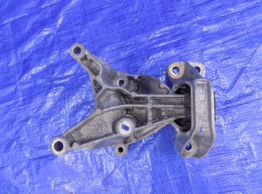 holder engine mount NISSAN JUKE F16 20R 1,0 DIG-T