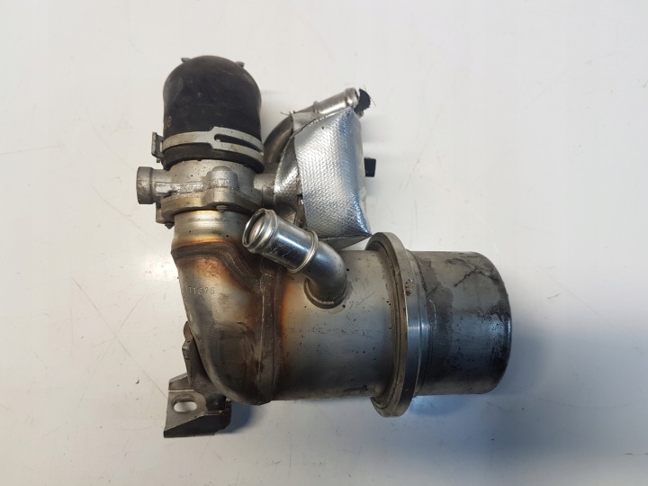 VW TIGUAN II 5NA 2.0TDI exhaust gas cooler 04L131512BG 04L131501M
