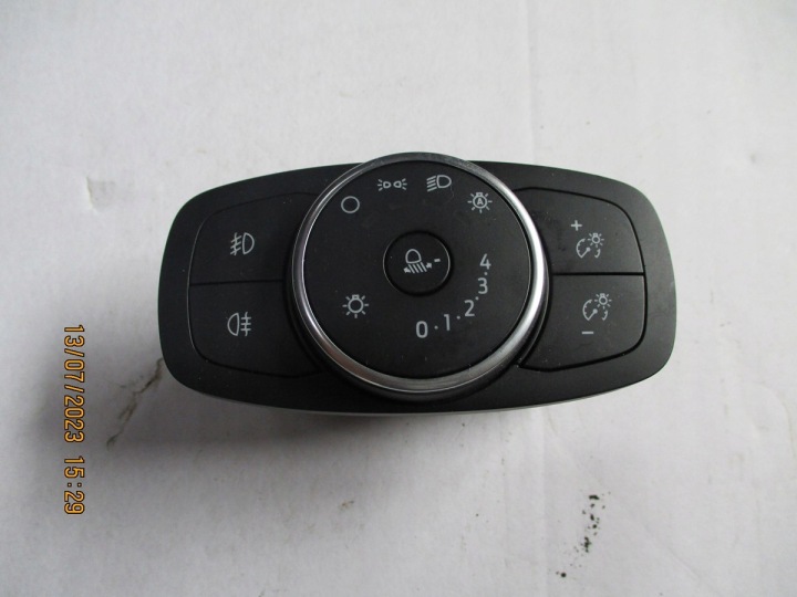 přepínač světel FORD KUGA MK3 10337182