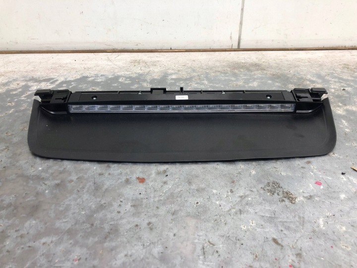 TRZECIE Leuchte STOP MERCEDES W253 X253 A2539064900