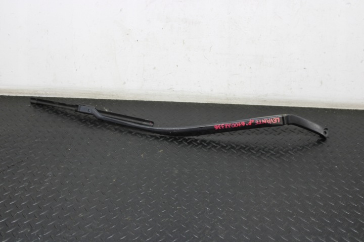 braccio tergicristallo tergicristallo destro MASERATI LEVANTE M161 670032336
