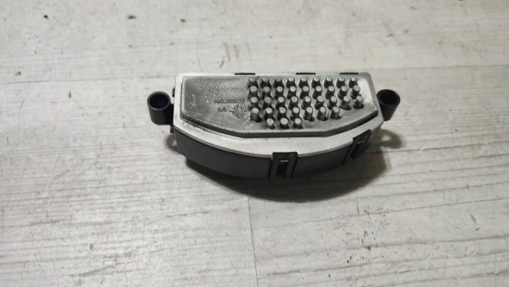 Jeep Cherokee KL 15r. 2.0d heater fan resistor