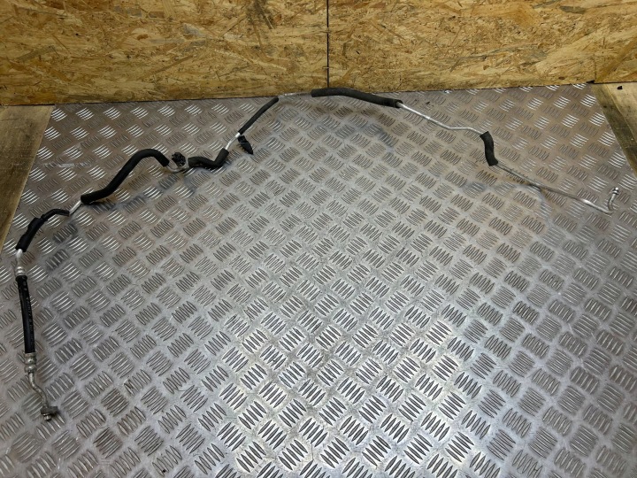 hose / wiring of the air conditioning A/C Mazda 6 GJ 2.2D 2016