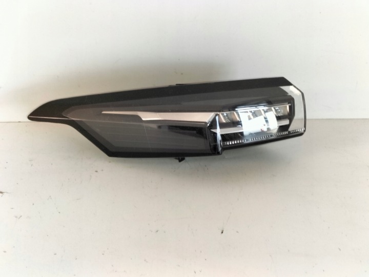 light rear rear part left PEUGEOT 308 III T10 21- LED