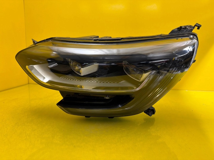 Feux phare Gauche Avant Renault Megane IV Full Led 260601093R