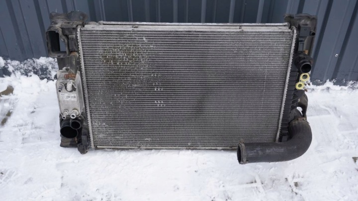 VOLVO S80 V70 XC70 D3 D4 D5 Kühler Wasserkühler und KLIMY