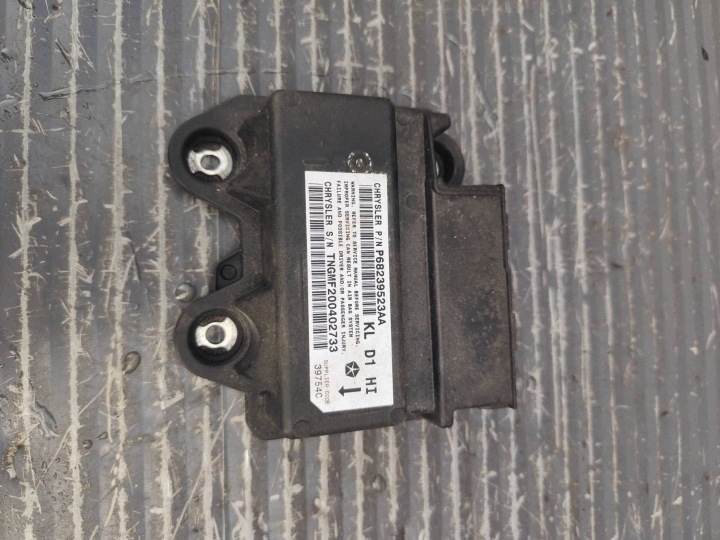 JEEP CHEROKEE KL SENSOR modul airbag P68239523AA