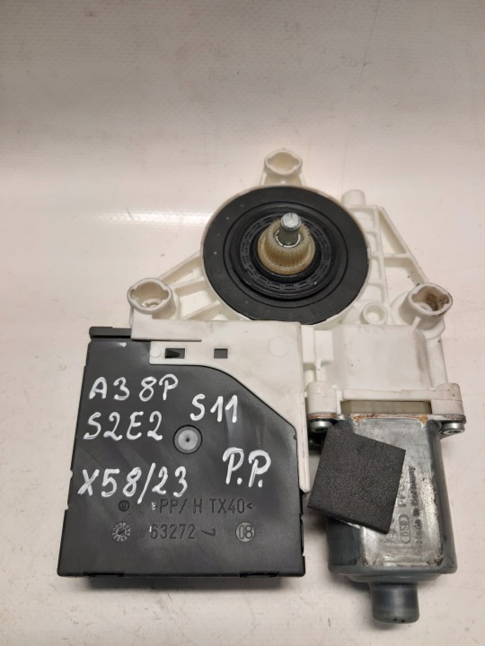 Audi A3 8P Micro moteur Vitres Droite Avant