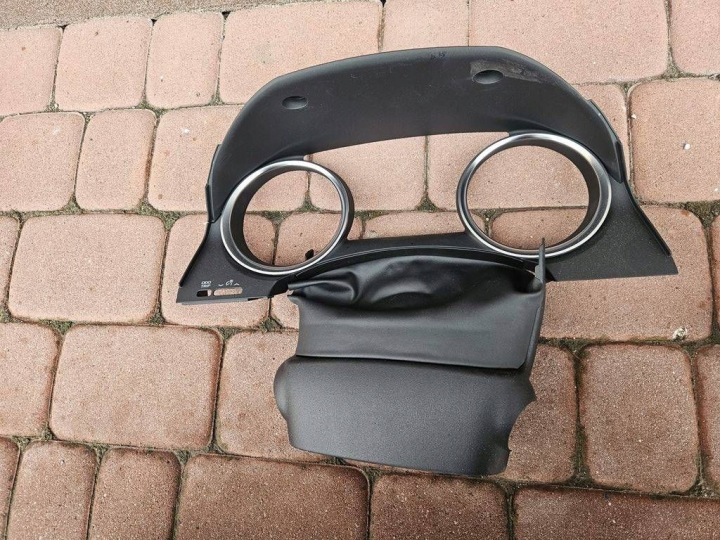 cover cover of the dial of dials chrom Toyota Camry VIII XV70 45286-33290