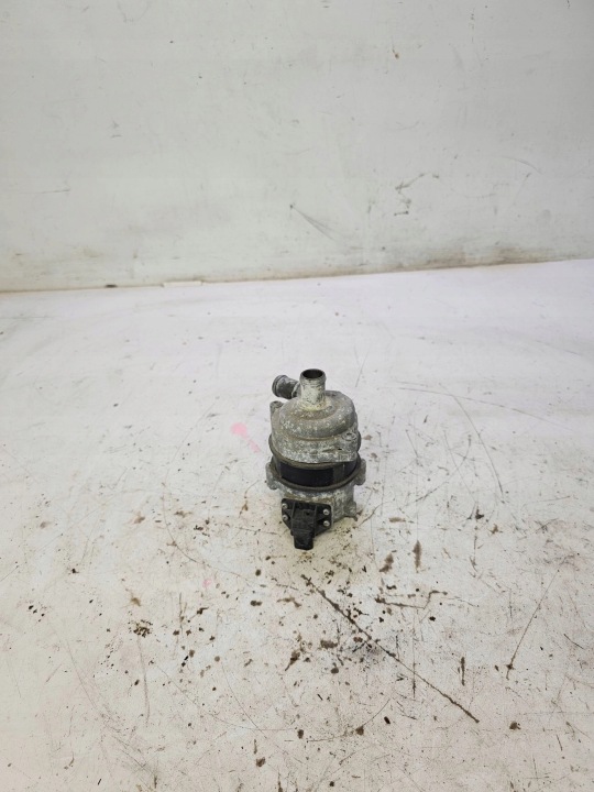zusätzliche wasserpumpe AUDI A4 A5 A6 A7 4H0965567A