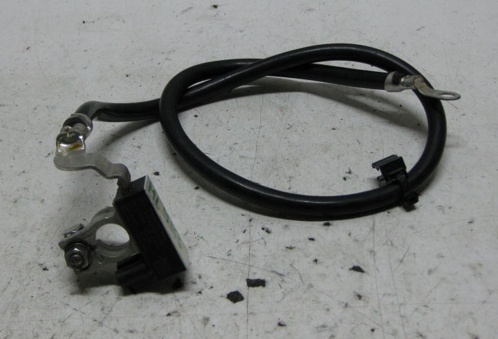 MERCEDES ML W166 3.0 CDI 12R Batteriemanagement Sensor A1665420518