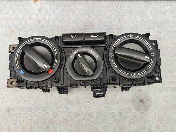 VW T5 Unite commande clima Contrôle Bouches buses 2.5 TDI 7H0820045R9B9