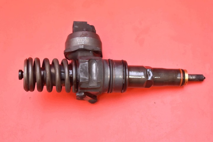 Einspritzdüse Einspritzdüse 0414720230 038130073BH AUDI A4 B6 1.9 TDI 115 KM 00-05