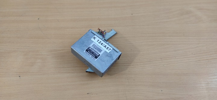 MODULE ORDINATEUR TEMPOMATU UNITÉ DE CONTRÔLE TOYOTA PREVIA 1