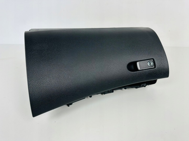 MERCEDES W213 passenger compartment of the dashboard consoles EUROPA