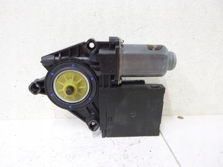 motorić podnosnika prozora lijevi prednji dio Skoda Octavia II 04-13 1T0959701R