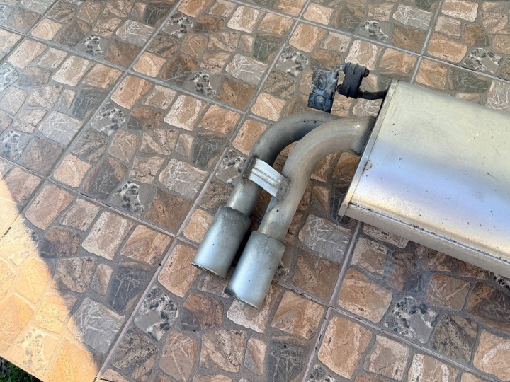 BMW F31 Exhaust silencer 3.0 komplett dubbel 8518453 7