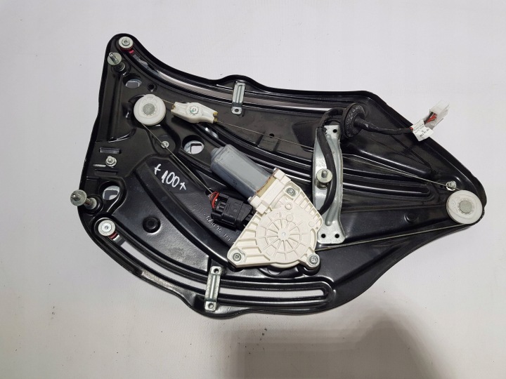 mechanism windows of the rear rear part left Mercedes E C207 W207 2076701503