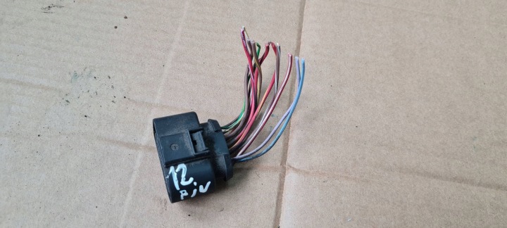 S5 8T A5 LIFT Connector Contact KOSTKA ZLACZE 4H0973717 A4 B8 S4 A6 C7 4G Q5 8R A7 4G