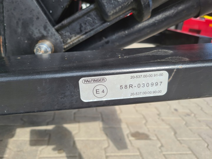 POST WINDA MBB PALFINGER 1500KG 24V 6