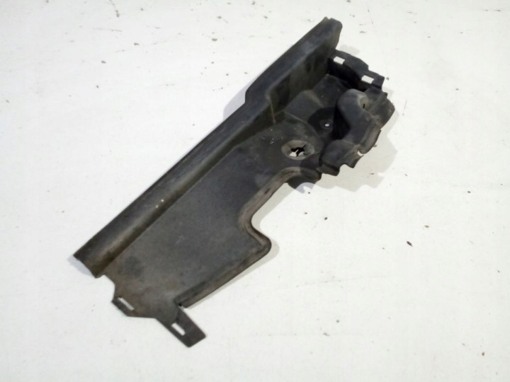 BMW 7 E65 4.4 V8 drain air duct air line