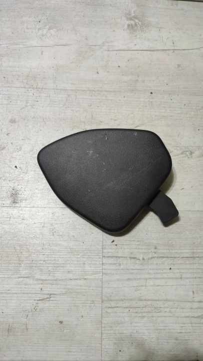 Peugeot 208 II 23r 1.2 front side right cover side seat