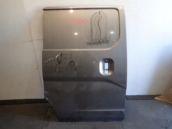 PORTIÈRE DROIT PORTE COULISSANTE NISSAN NV200 2009