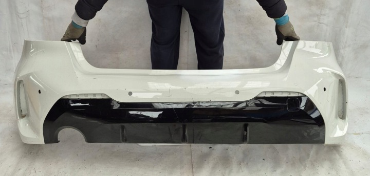 BMW 1 F40 M-Paket 19- Stoßstange heck hinten PDC 8070949