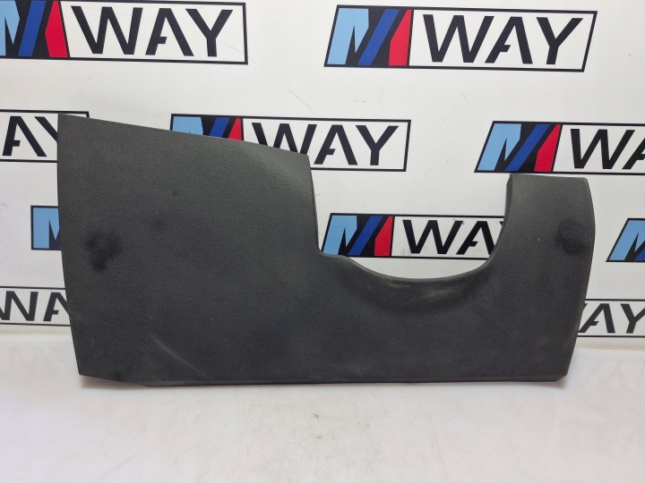BMW 1 F40 cover consoles of the dashboard below DESKE KONSOLE 6823172