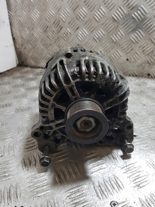 alternatore SKODA OCTAVIA 2 1.6 FSI 03C903023B