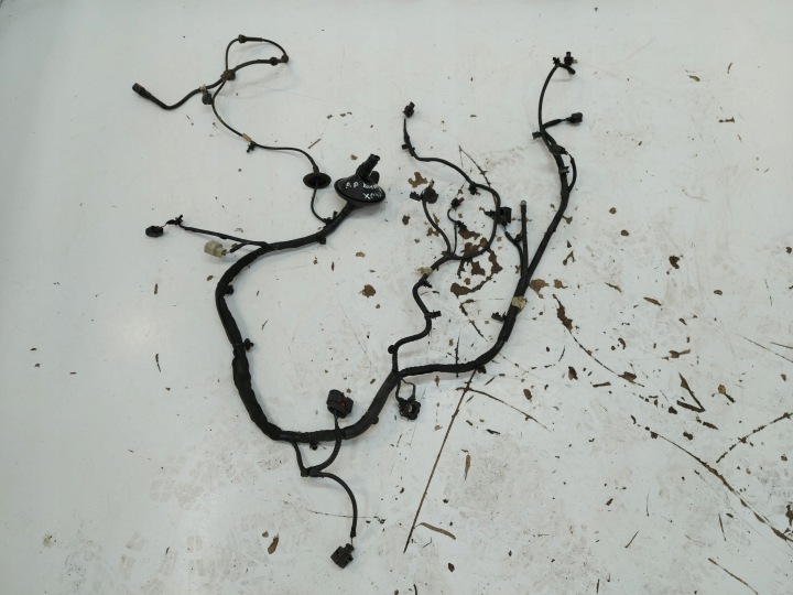 Volvo XC40 D4 bundle wiring komory of the engine right 32200128