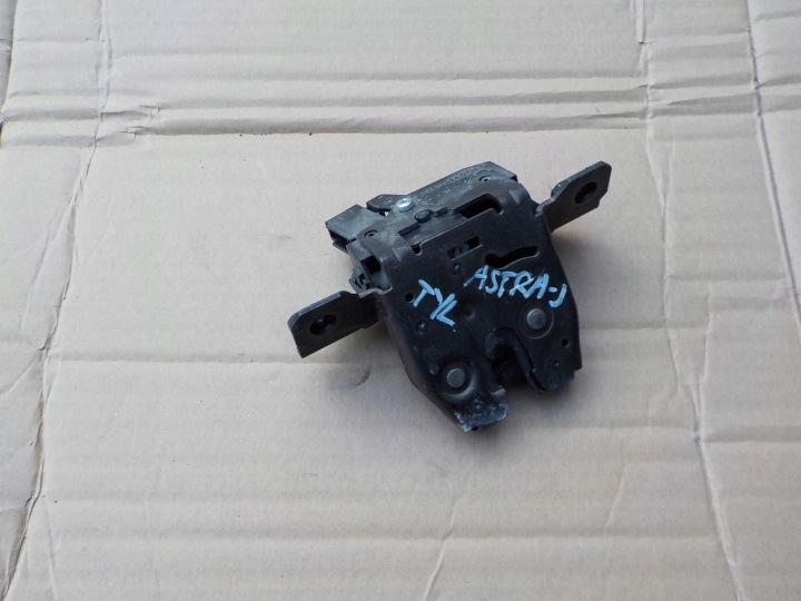 de la Serrure du capot Arrière opel astra J IV HB 2010r