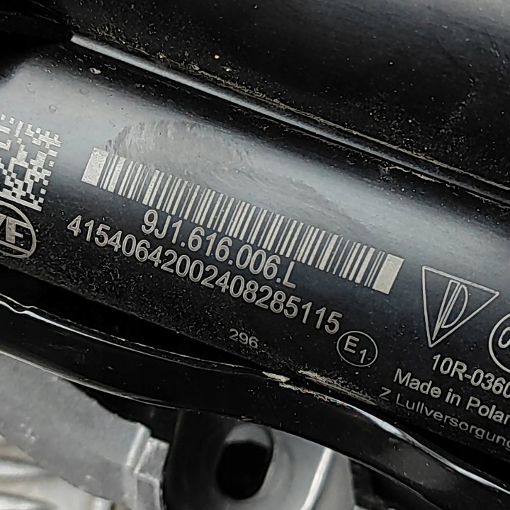 COMPRESOR OF SUSPENSION 6
