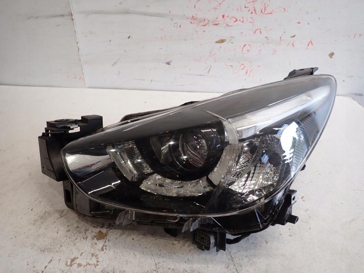 Licht vorne vorne links MAZDA 2 FULL LED 2014