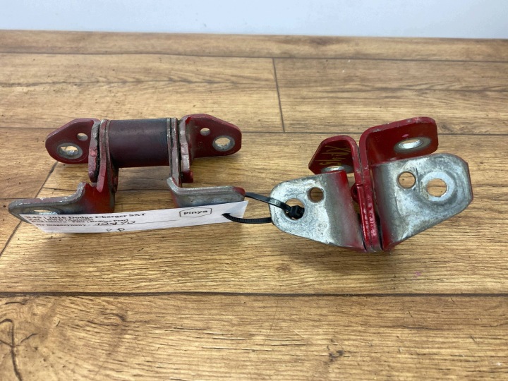 hinges door right Dodge Charger 2015+
