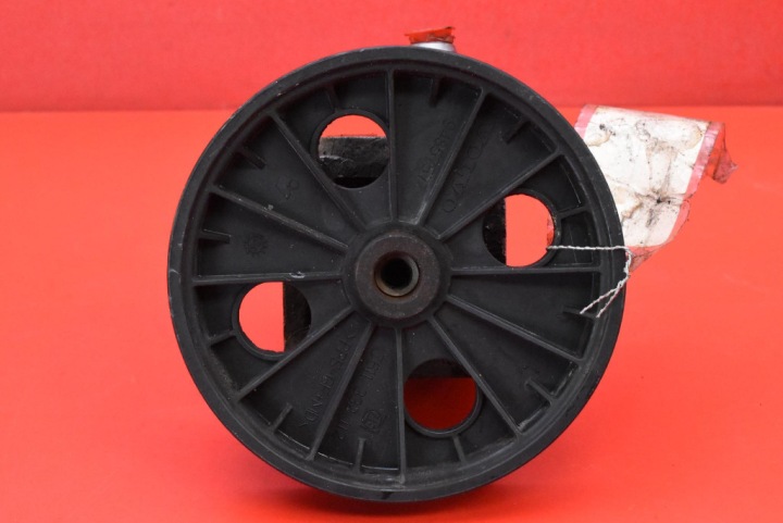 Pompe direction assistée 30741122 VOLVO S60 1 et 2.4 D5 185 KM LIFT 04-09